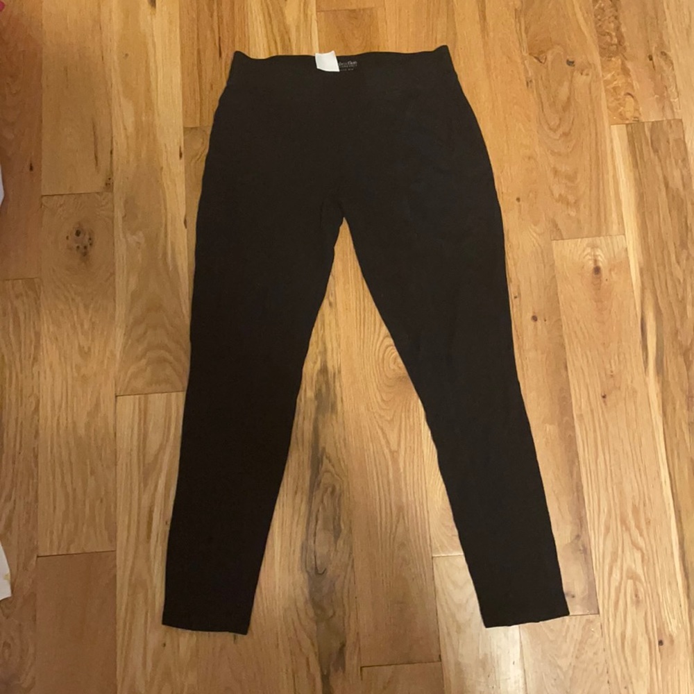 Calvin Klein size medium leggings!